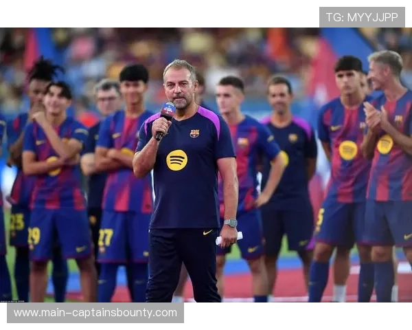 巴萨冬歇期调整防线，弗里克的战术微调关键